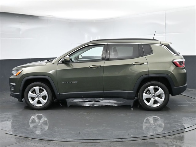 Used 2018 Jeep Compass Latitude with VIN 3C4NJCBB2JT186583 for sale in Brunswick, OH