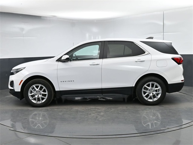 Used 2022 Chevrolet Equinox LT with VIN 3GNAXUEV3NL285063 for sale in Brunswick, OH